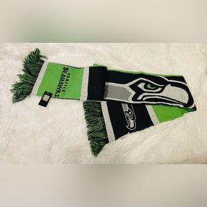 NWT Seahawks Scarf!